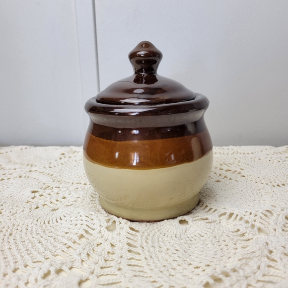 Vintage Decor Bundle Crock Letter Holder Vases Crochet Doilie - Picture 6 of 16
